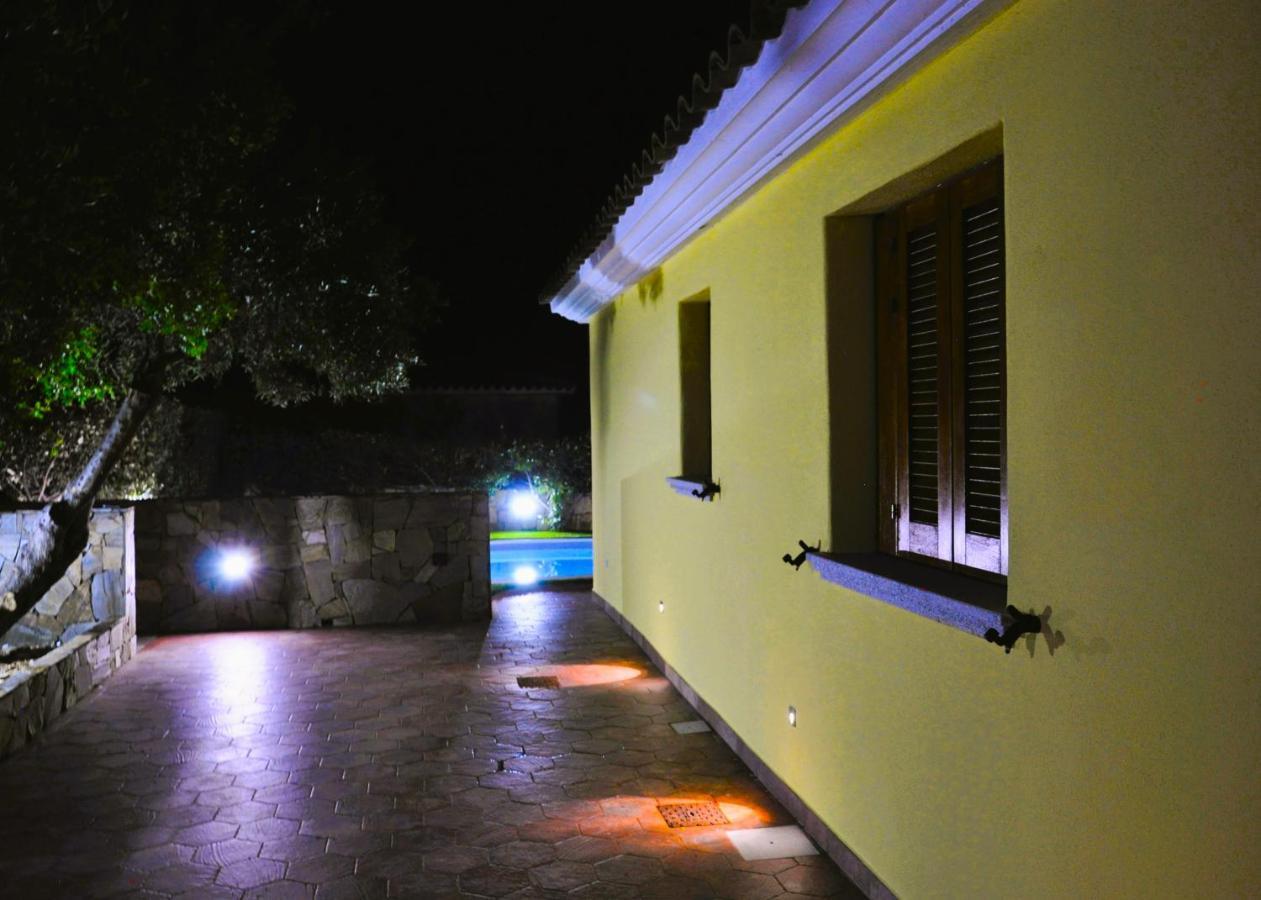 Villa Nadia Con Piscina Privata Budoni Tanaunella Exterior foto